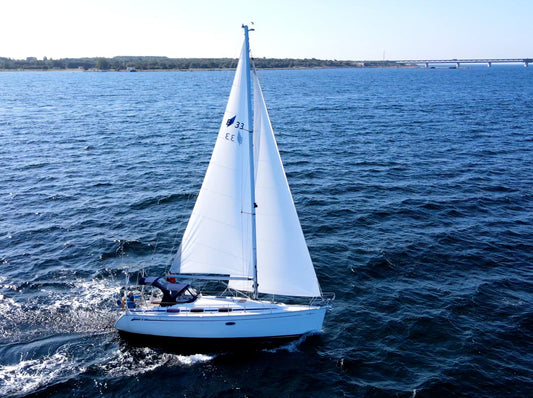 Buying new sails for cruising? A guide!