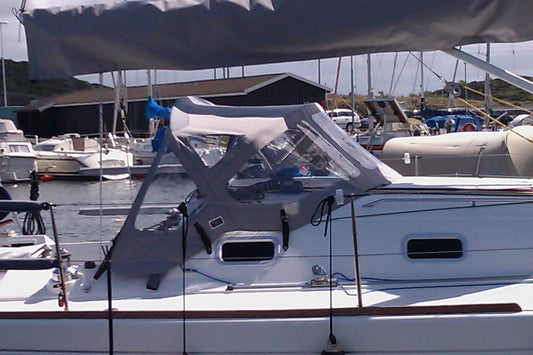 Beneteau First 31.7 Sprayhood