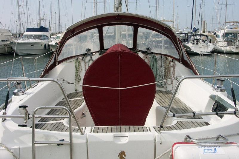 Beneteau Oceanis 331 pedestal cover