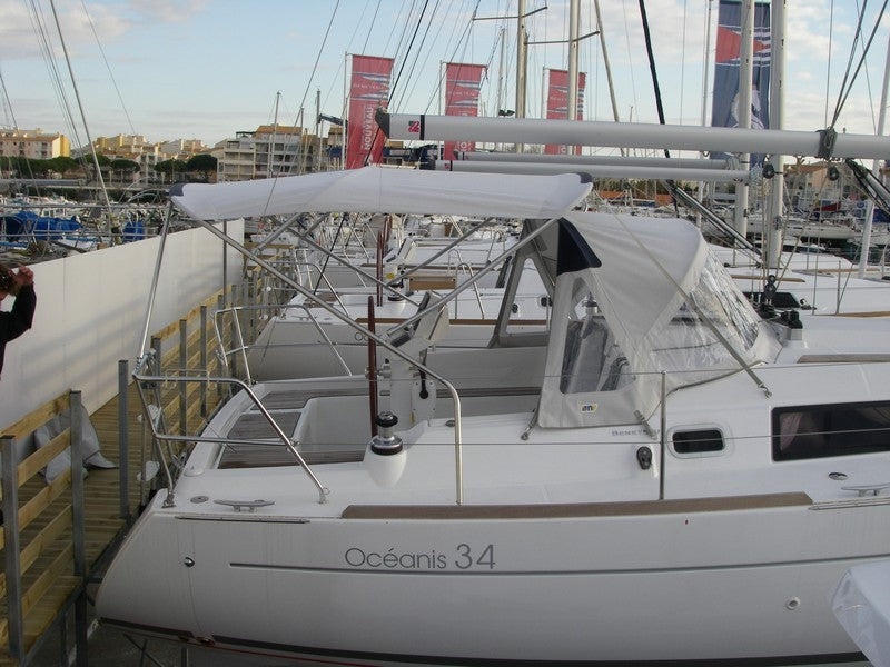 beneteau oceanis 34 bimini