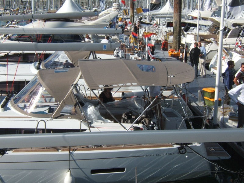 Jeanneau Sun Odyssey 409 Bimini