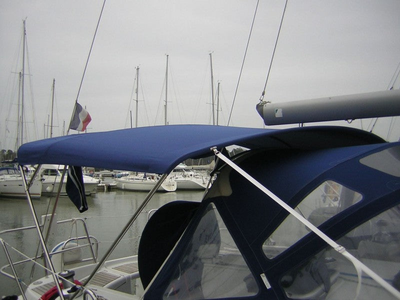 Beneteau oceanis 423 bimini