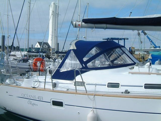 Beneteau Oceanis 423 sprayhood