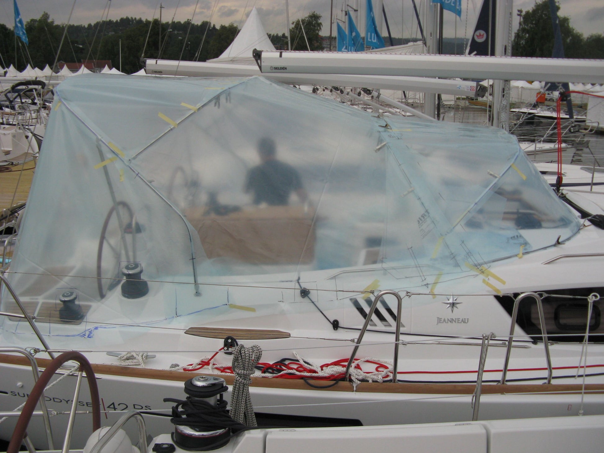 Jeanneau Sun Odyssey 42 DS Cockpit Enclosure Cockpit Tent