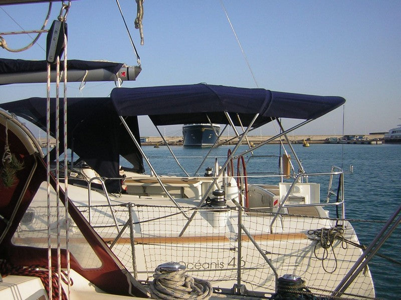 Beneteau Oceanis 46 Bimini