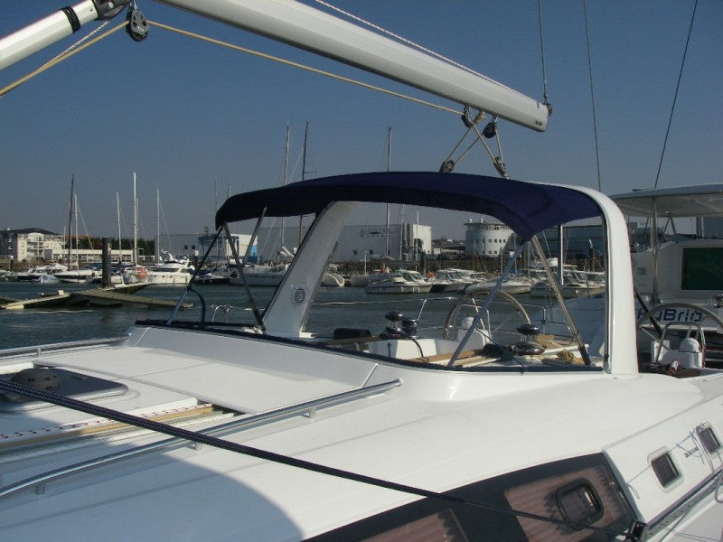 Beneteau OCeanis 50 sprayhood