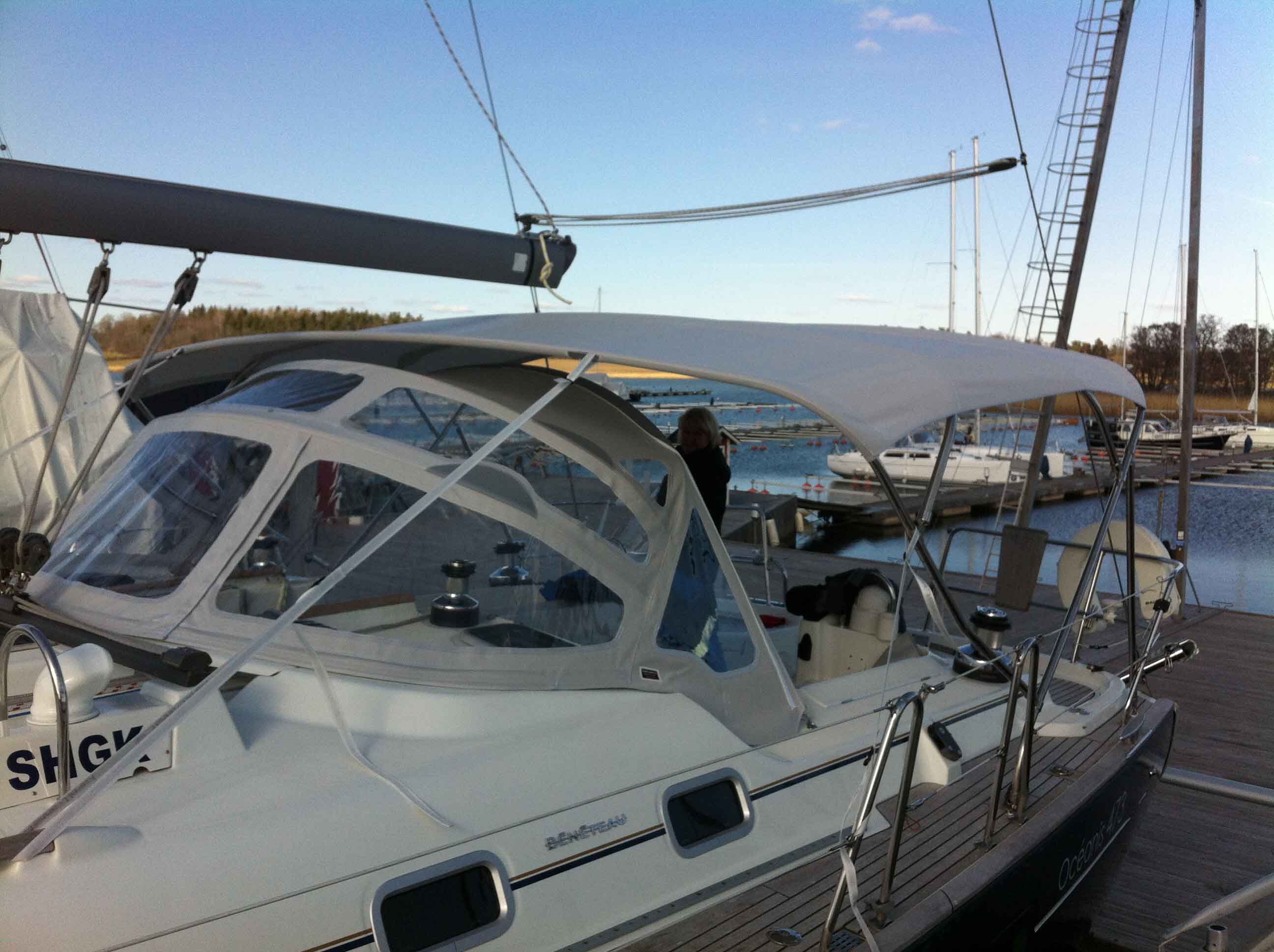 Beneteau Oceanis 473 Sprayhood