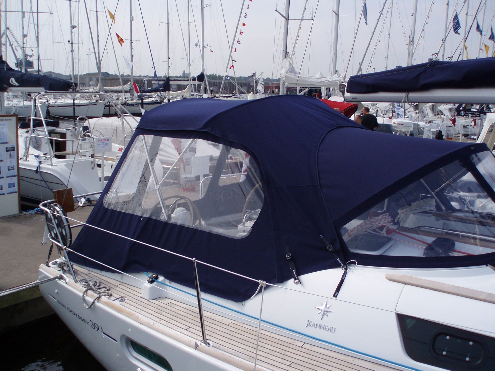 Jeanneau Sun Odyssey 39i Cockpit Enclosure Cockpit Tent