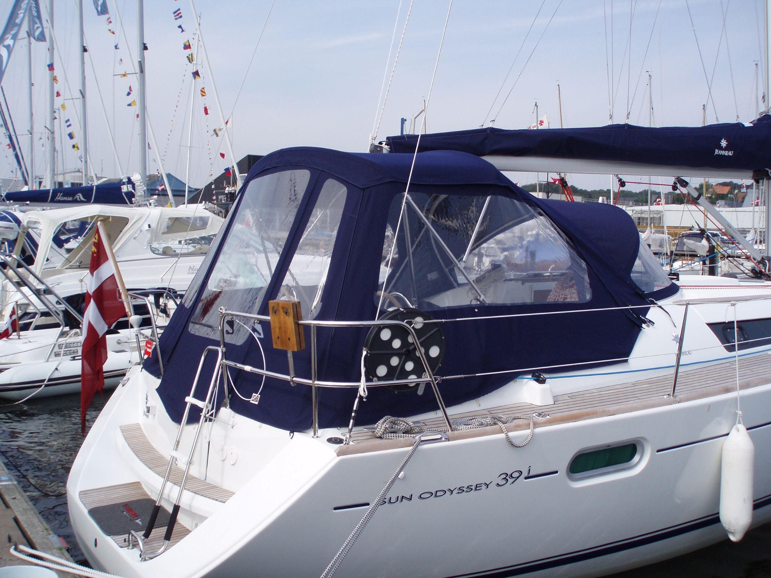 Jeanneau Sun Odyssey 39i Cockpit Enclosure Cockpit Tent