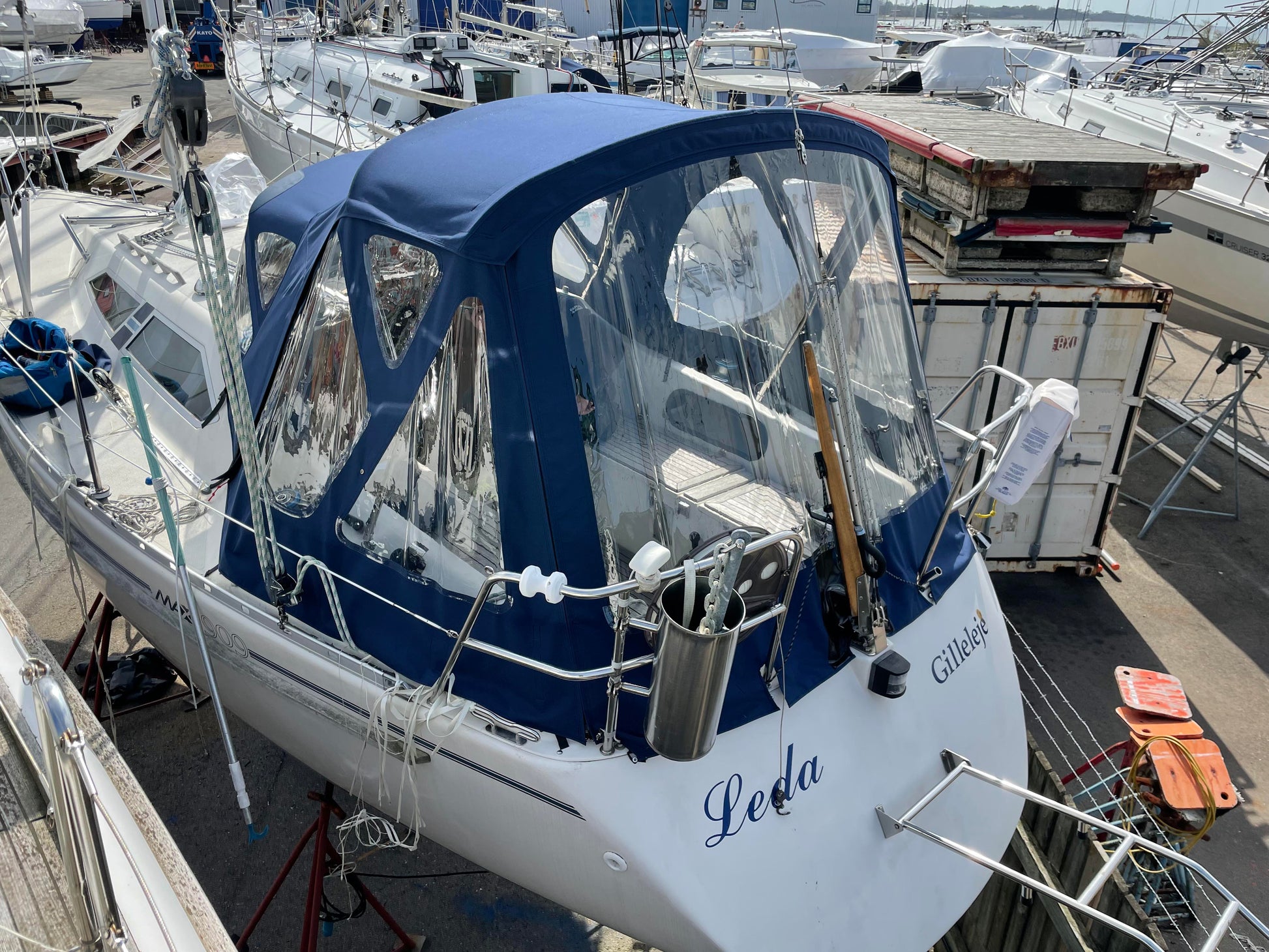 Maxi 909 Cockpit Enclosure Cockpit Tent