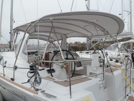 Beneteau Oceanis 50 bimini