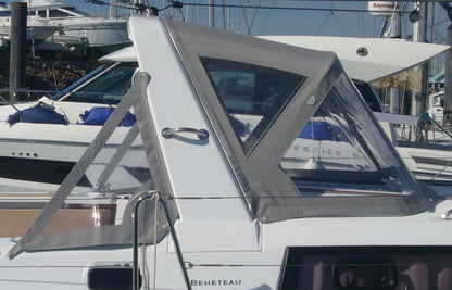 Beneteau oceanis 35 sprayhood