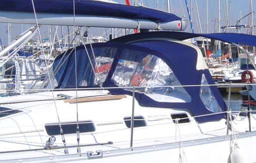 beneteau oceanic 323 sprayhood