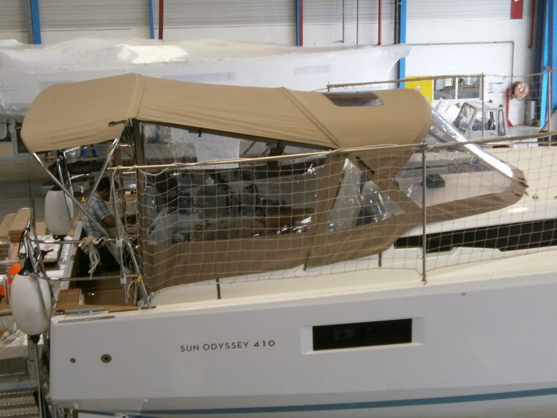 Jeanneau Sun Odyssey 410 Cockpit Enclosure