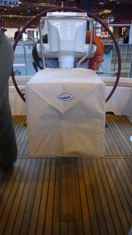 Beneteau Oceanis 37 Table cover